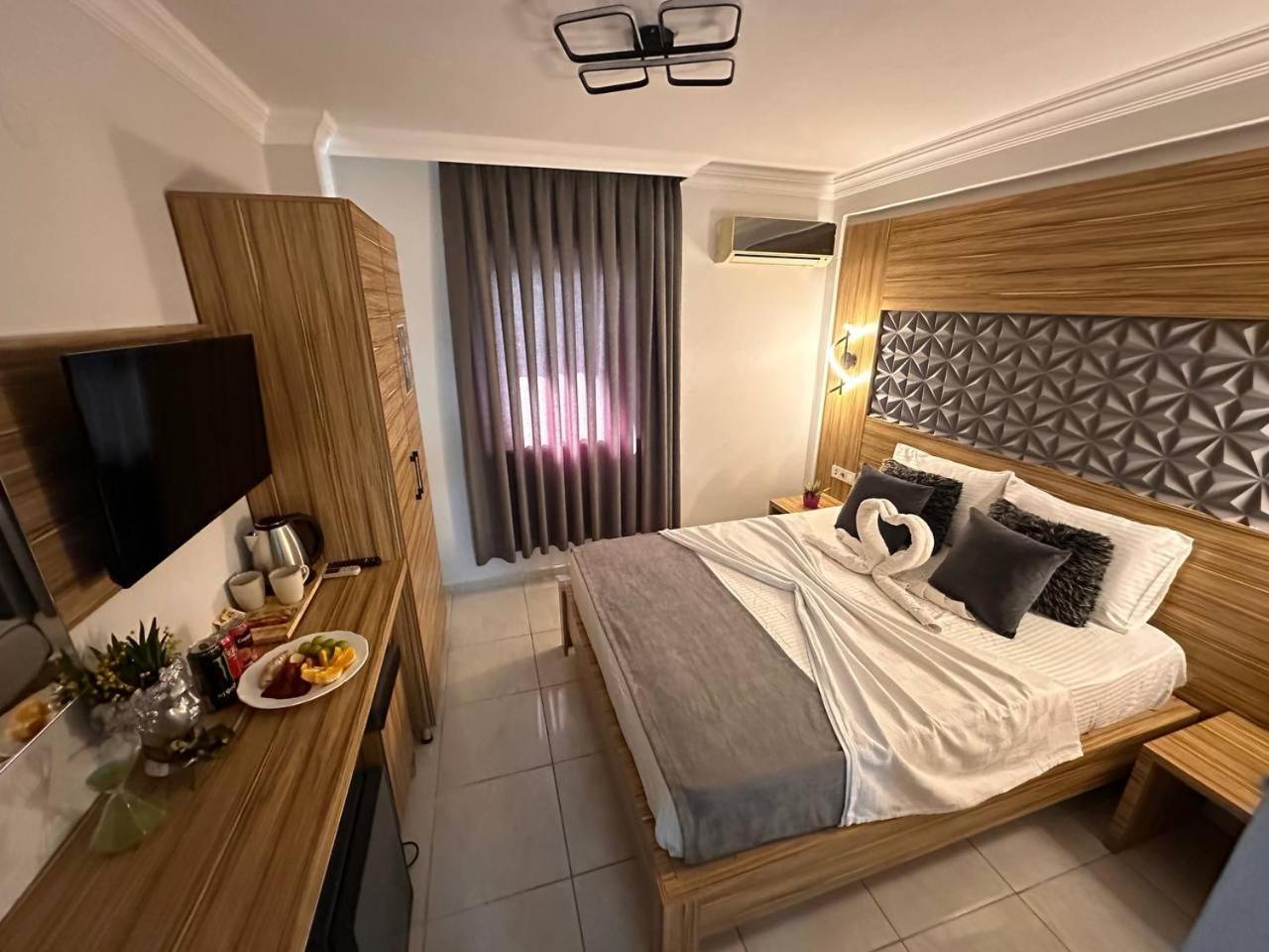 Royal Ezel Hotel Antalya Exteriör bild
