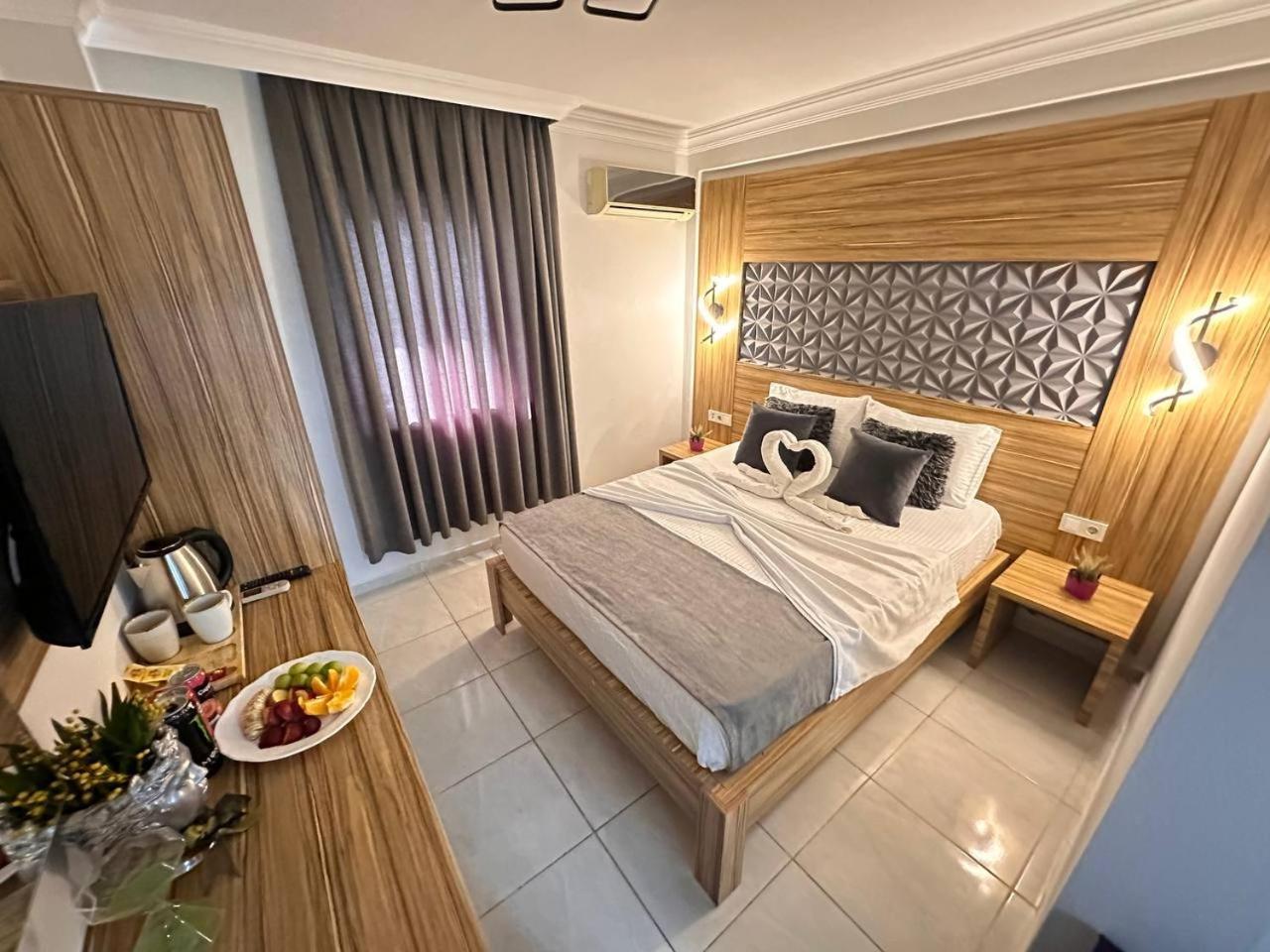 Royal Ezel Hotel Antalya Exteriör bild