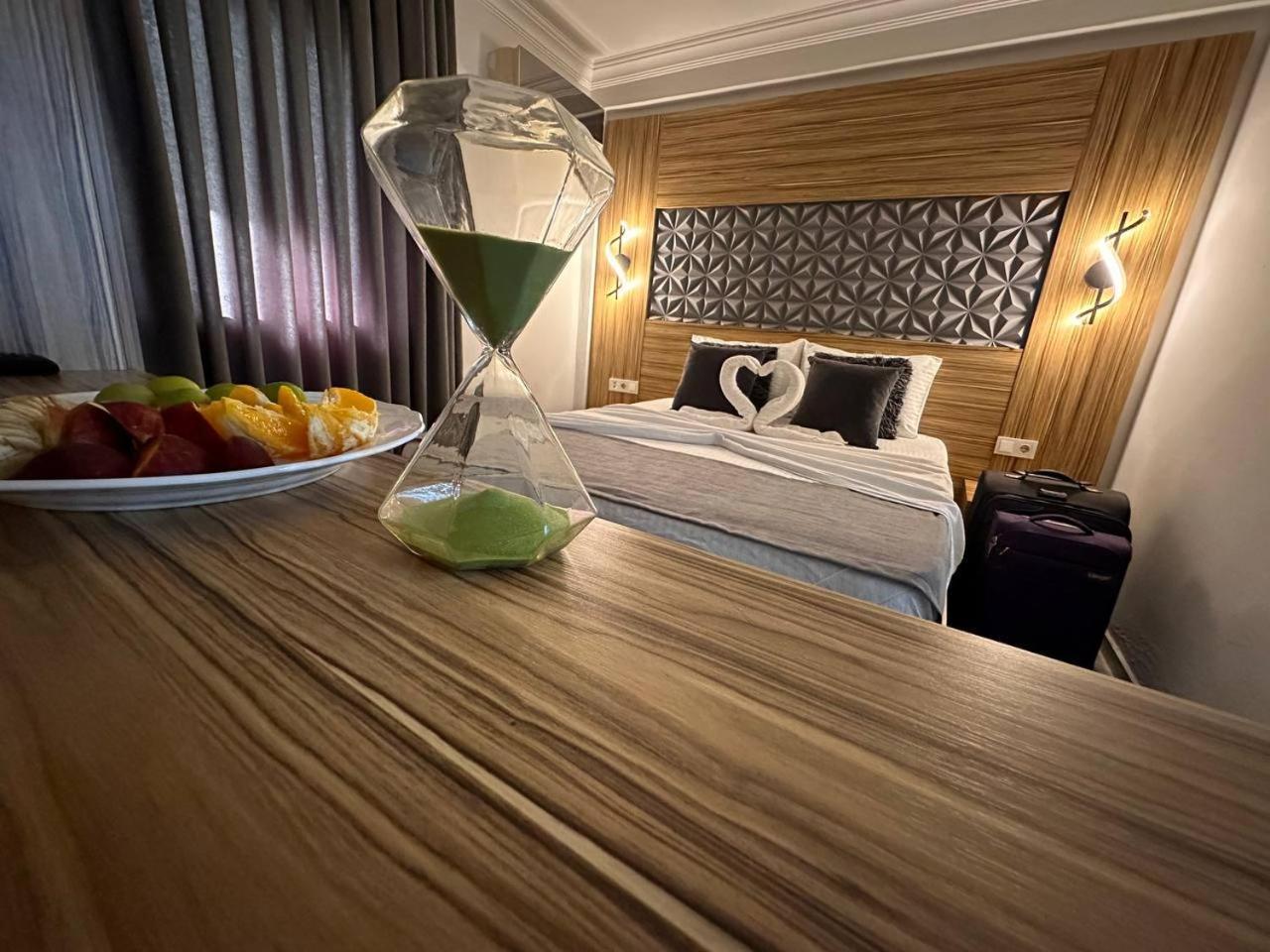 Royal Ezel Hotel Antalya Exteriör bild