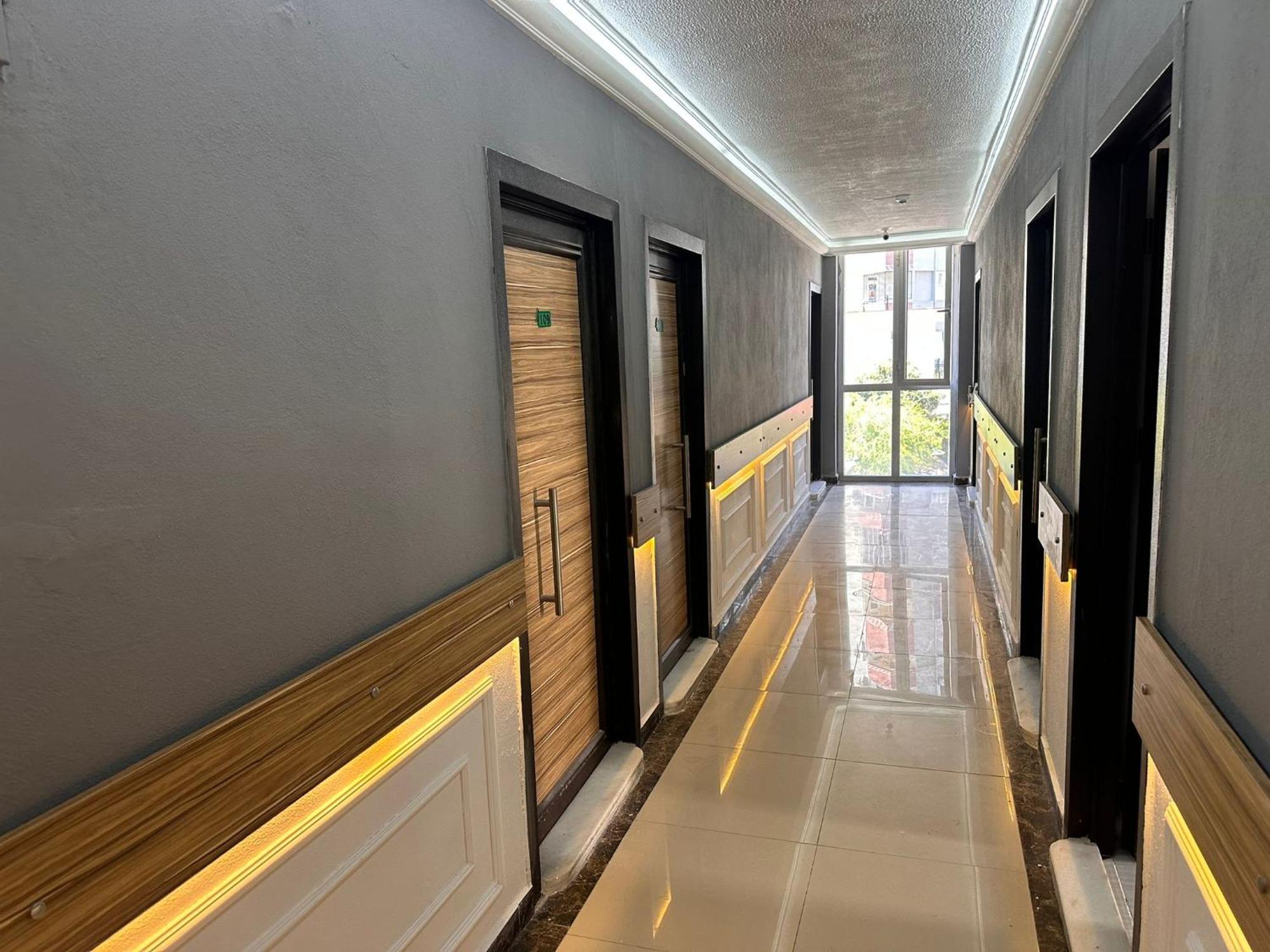 Royal Ezel Hotel Antalya Exteriör bild