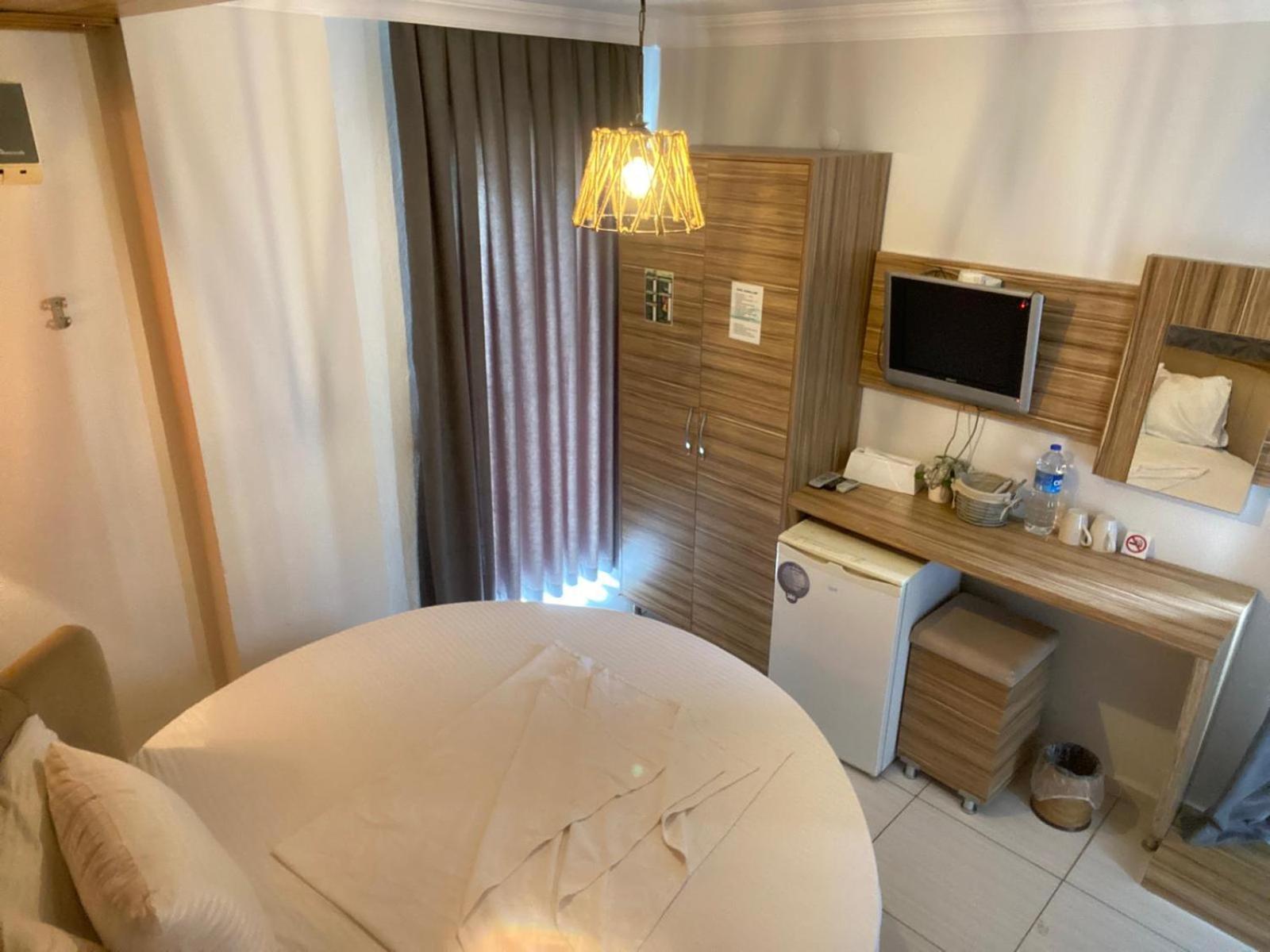 Royal Ezel Hotel Antalya Exteriör bild
